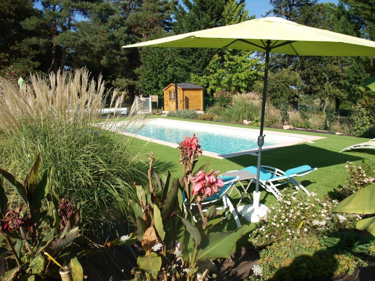 Cozy Cottage In Aquitaine With Private Swimming Pool Peyzac-le-Moustier Luaran gambar