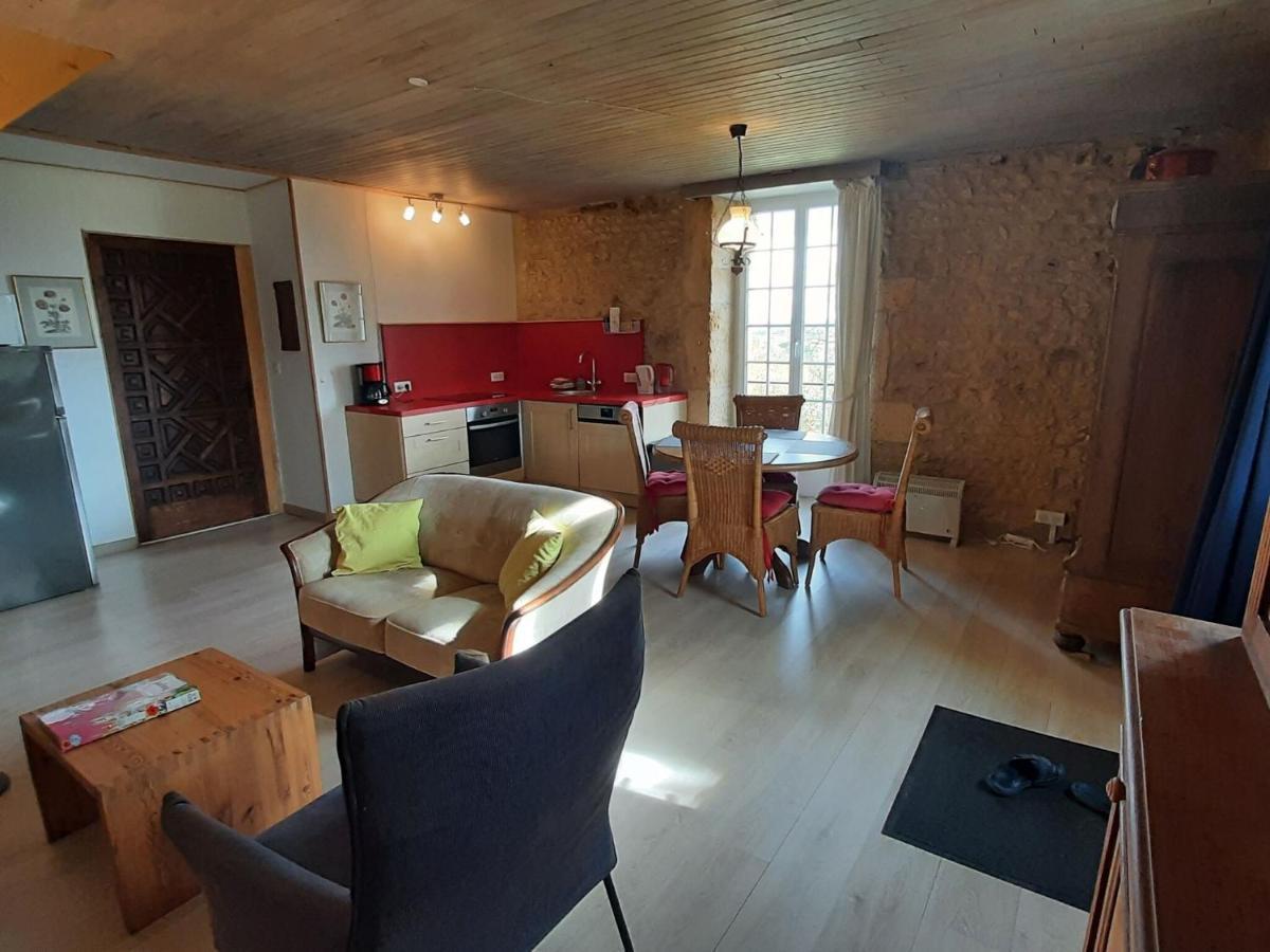 Cozy Cottage In Aquitaine With Private Swimming Pool Peyzac-le-Moustier Luaran gambar